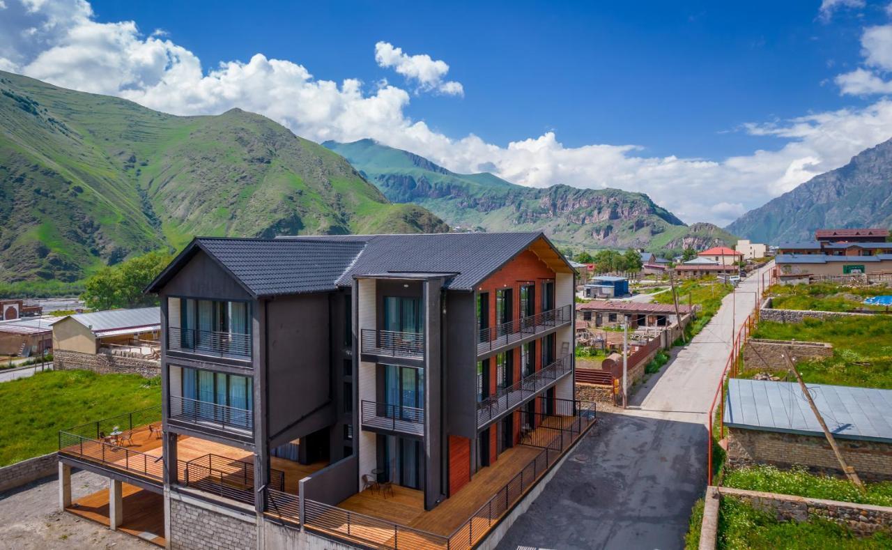 Hotel Darchi Kazbegi Eksteriør billede