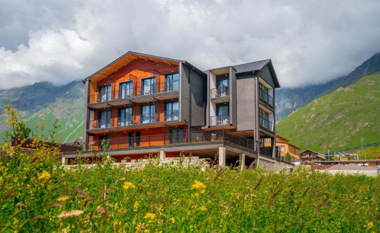 Hotel Darchi Kazbegi Eksteriør billede